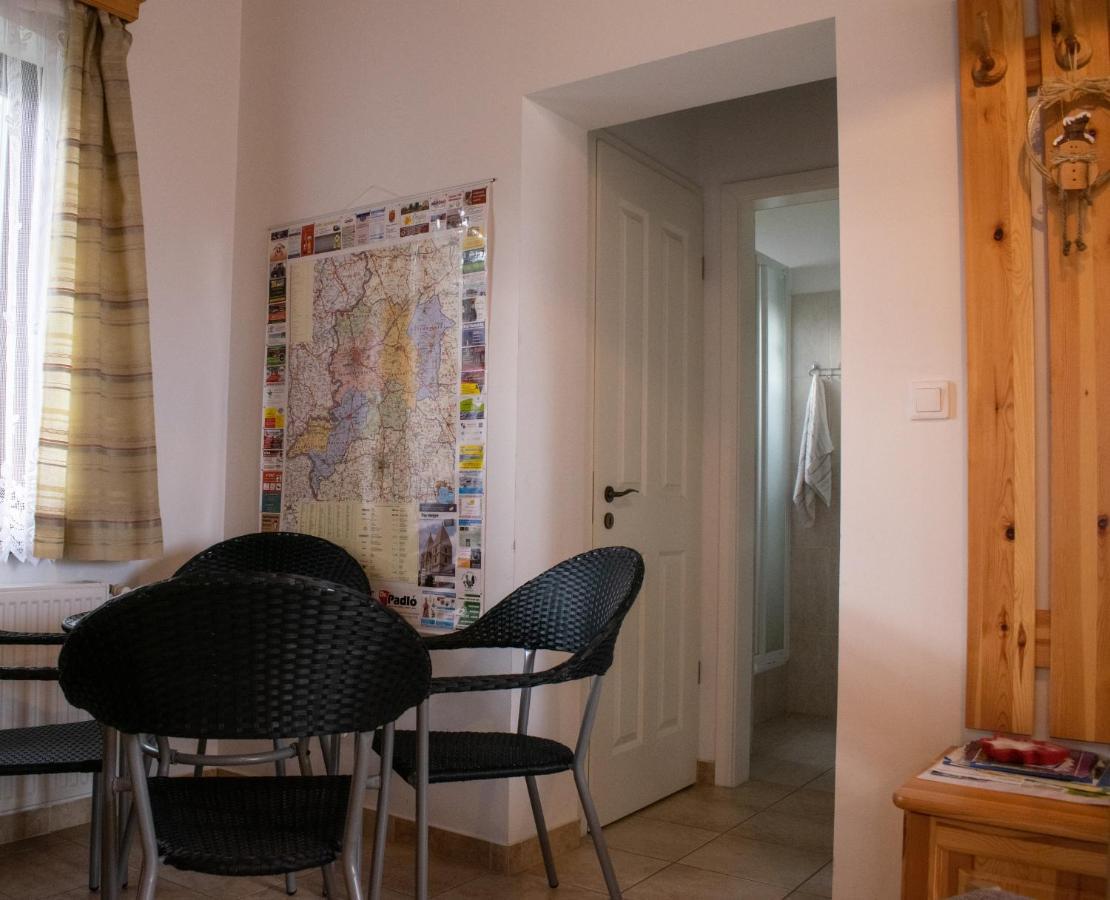 Kápolna Vendégház Kerkaskapolna Exterior foto