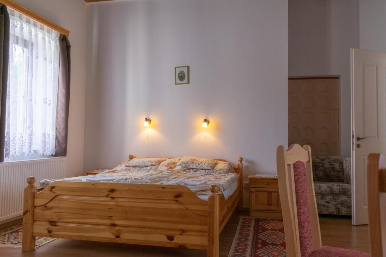 Kápolna Vendégház Kerkaskapolna Exterior foto